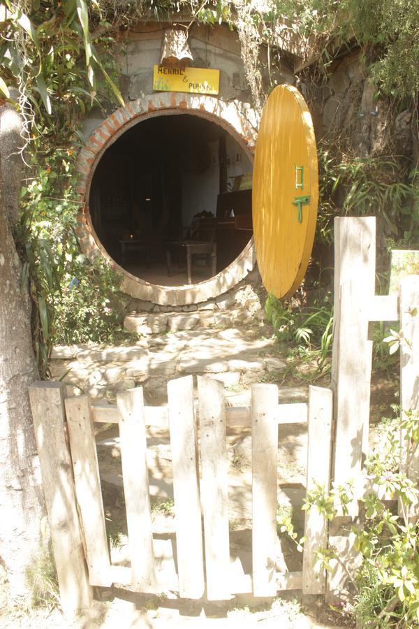 The Hobbit La Comarca Hotel Nueva San Salvador Kültér fotó