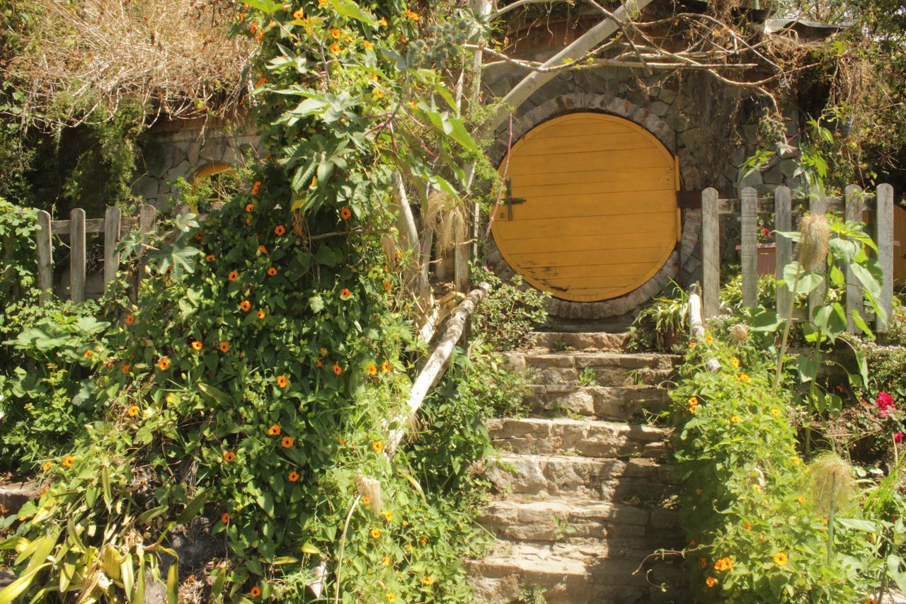 The Hobbit La Comarca Hotel Nueva San Salvador Kültér fotó