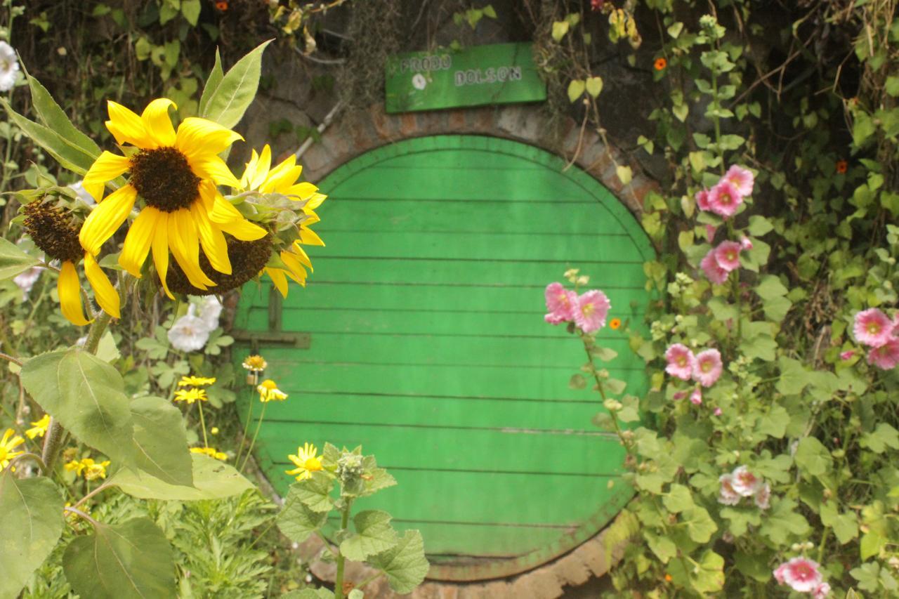 The Hobbit La Comarca Hotel Nueva San Salvador Kültér fotó