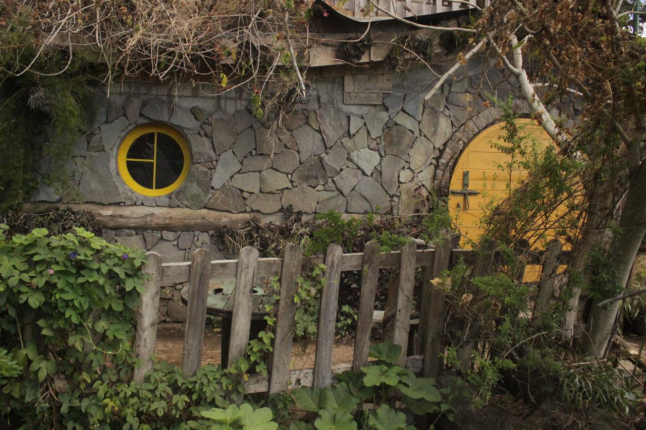 The Hobbit La Comarca Hotel Nueva San Salvador Kültér fotó
